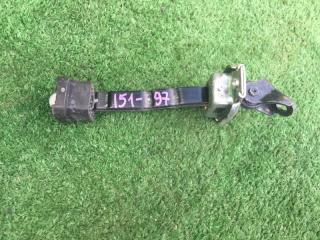 Фото запчасти ограничитель двери передний правый Honda CR-Z 2010 контрактная запчасть Запчасть ограничитель двери передний правый Honda CR-Z 2010