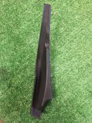 Запчасть уголок жабо левый Nissan LEAF 2013