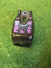 Крепление переднее Toyota Prius 2009