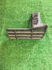 Брызговик задний правый Toyota Corolla Axio NZE 144 1NZ-FE