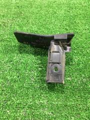 Фото запчасти брызговик задний левый Toyota Corolla Axio контрактная запчасть Запчасть брызговик задний левый Toyota Corolla Axio