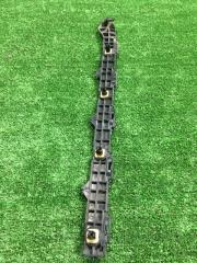 Крепление бампера заднее правое Corolla Fielder 2008 ZRE 142 2ZR-FE