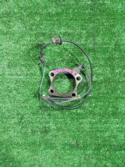 Фото запчасти датчик abs задний правый Toyota Corolla Fielder 2013 контрактная запчасть Запчасть датчик abs задний правый Toyota Corolla Fielder 2013