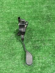 Фото запчасти педаль подачи топлива Toyota Corolla Fielder 2013 контрактная запчасть Запчасть педаль подачи топлива Toyota Corolla Fielder 2013