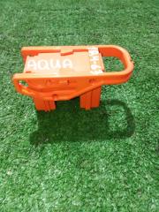 Фото запчасти предохранитель Toyota Aqua 2013 контрактная запчасть Запчасть предохранитель Toyota Aqua 2013