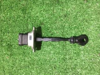 Ограничитель двери передний левый Honda CR-Z 2010