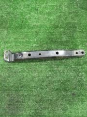 Балка под двс передняя правая Fit 2013 GP5 LEB