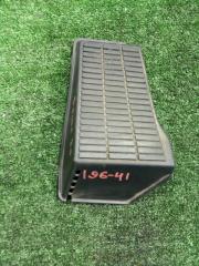 Подставка под ногу Toyota Prius 2006 контрактная Подставка под ногу Toyota Prius 2006