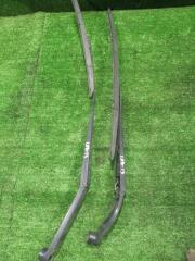 Запчасть дворник передний Nissan LEAF 2013