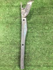 Фото запчасти планка телевизора Toyota Crown контрактная запчасть Запчасть планка телевизора Toyota Crown