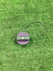 Фото запчасти пробка бензобака Toyota Corolla Fielder 2008 контрактная запчасть Запчасть пробка бензобака Toyota Corolla Fielder 2008