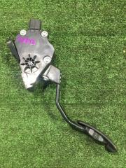 Фото запчасти педаль подачи топлива Toyota Corolla Fielder 2008 контрактная запчасть Запчасть педаль подачи топлива Toyota Corolla Fielder 2008