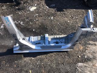 Порог правый Toyota Corolla Axio 2009