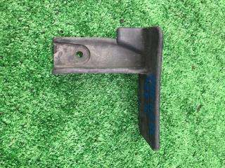 Фото запчасти брызговик задний левый Toyota Corolla Axio 2006 контрактная запчасть Запчасть брызговик задний левый Toyota Corolla Axio 2006