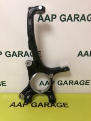 Поворотный кулак передний левый TOYOTA LAND CRUISER