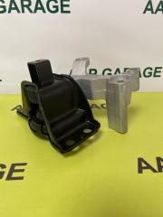 Подушка двигателя правая NISSAN Dualis