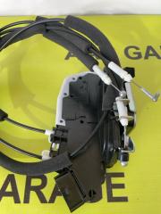 Замок двери задний левый INFINITI QX70/FX S51