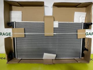 Радиатор интеркулера TOYOTA C-HR новая Радиатор интеркулера TOYOTA C-HR