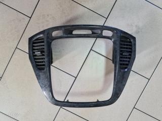 Центральная консоль передняя TOYOTA KLUGER 2005