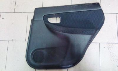 Запчасть обшивка двери задняя правая SUBARU IMPREZA 2006
