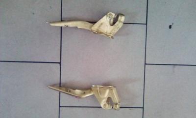 Петля капота передняя TOYOTA COROLLA AXIO 2007-2012