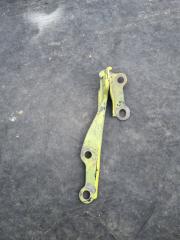 Петля капота передняя левая TOYOTA FunCargo 2000