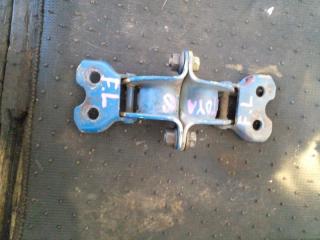 Запчасть петля двери передняя левая TOYOTA ToyoACE 1989-1996