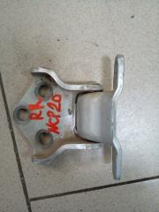 Петля двери задняя правая TOYOTA FUNCARGO 1996-2001