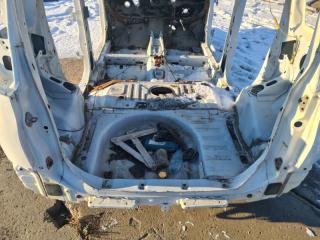 ТАЗИК ЖЕЛЕЗНЫЙ задний TOYOTA FunCargo 2000