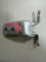 Петля двери передняя правая TOYOTA FUNCARGO 1996-2001