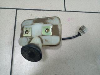 Бачок для тормозной жидкости передний TOYOTA LITE ACE 1985-1995
