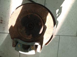 Запчасть ступица передняя правая TOYOTA SIENTA 2010