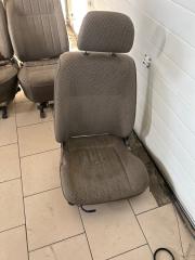 СИДЕНЬЕ переднее левое TOYOTA Lite Ace 1985-1995