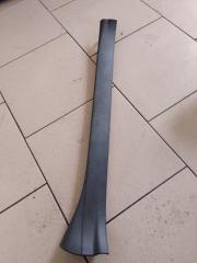 Запчасть накладка на порог передняя правая Subaru Impreza 2018