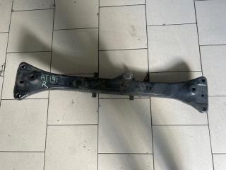 Запчасть балка подвески задняя Toyota Carina 1995