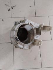 Запчасть корпус печки передний Mazda Familia 1995