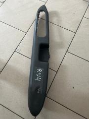 Запчасть накладка двери передняя правая HONDA VEZEL 2013-2021