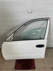 Запчасть дверь передняя левая TOYOTA COROLLA 1995