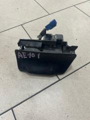 ПРИКУРИВАТЕЛЬ TOYOTA SPRINTER MARINO 1991