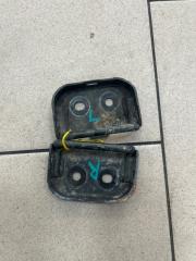 Запчасть петля крышки багажника задняя MITSUBISHI MIRAGE DINGO 1998-2002