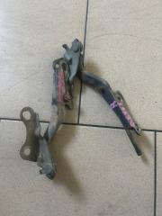 Запчасть петля капота TOYOTA SPRINTER MARINO 1992-1998