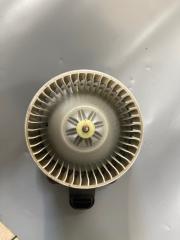 Мотор печки TOYOTA IST 2015