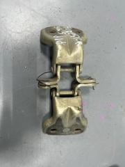 Запчасть петля двери задняя правая SUBARU FORESTER 2005-2009