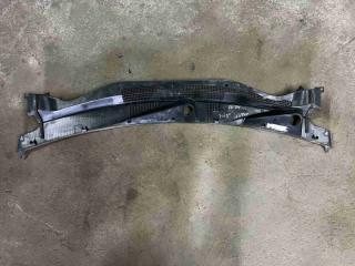 Запчасть решетка стеклоочистителя (жабо) Dodge Caliber 2009