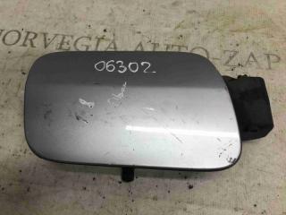 Фото запчасти лючок топливного бака Audi A8 D3 (4E) 2006 контрактная запчасть Запчасть лючок топливного бака Audi A8 D3 (4E) 2006