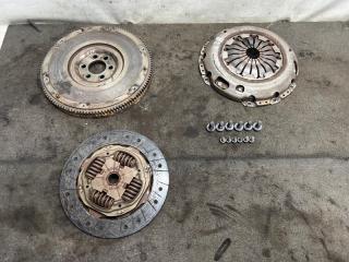 Запчасть комплект сцепления Volkswagen Golf 5 2003-2009