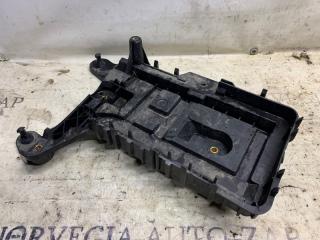 Запчасть полка аккумулятора Volkswagen Passat B6 2008