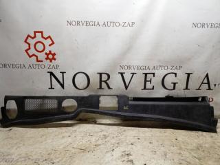 Фото запчасти решетка стеклоочистителя (жабо) Audi SQ5 2015 Б/У запчасть Запчасть решетка стеклоочистителя (жабо) Audi SQ5 2015