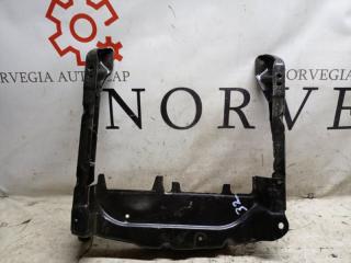 Запчасть кронштейн передний правый Volkswagen Tiguan 2020