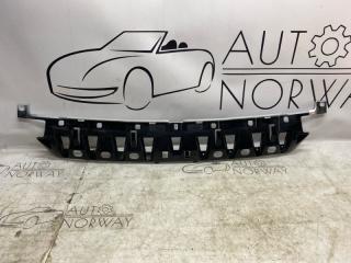 Фото запчасти кронштейн переднего бампера Jaguar F-pace 2017 Б/У запчасть Запчасть кронштейн переднего бампера Jaguar F-pace 2017